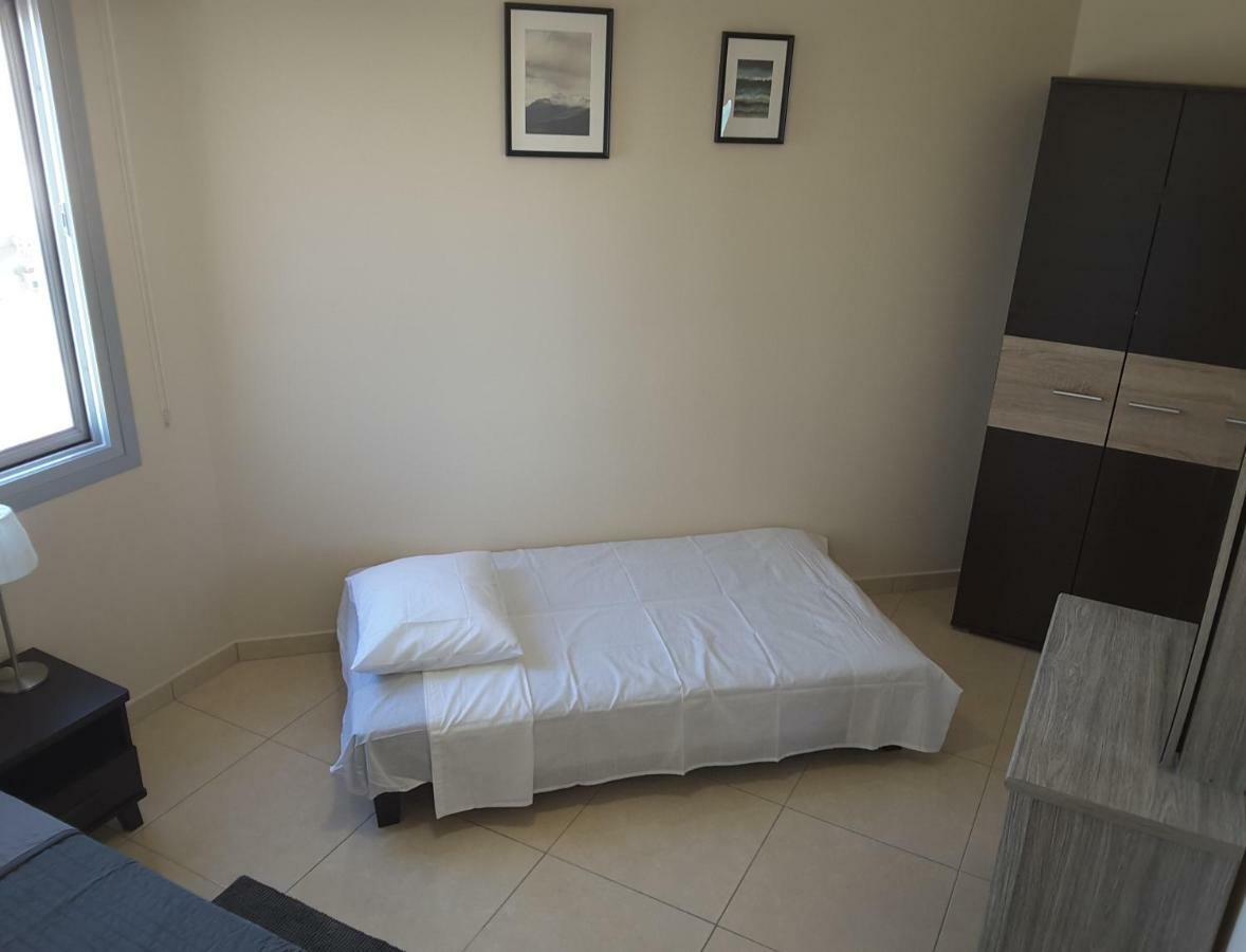 Seaside Luxury Apartment Lighthouse 47 Paphos Extérieur photo